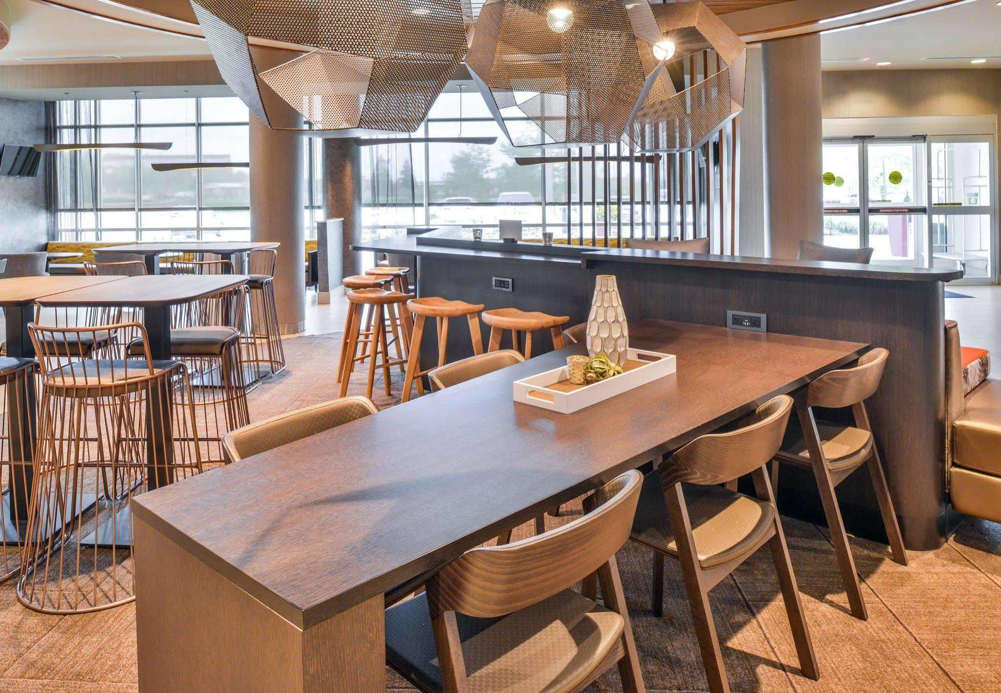 阿什本杜勒斯北SpringHill套房酒店 外观 照片
