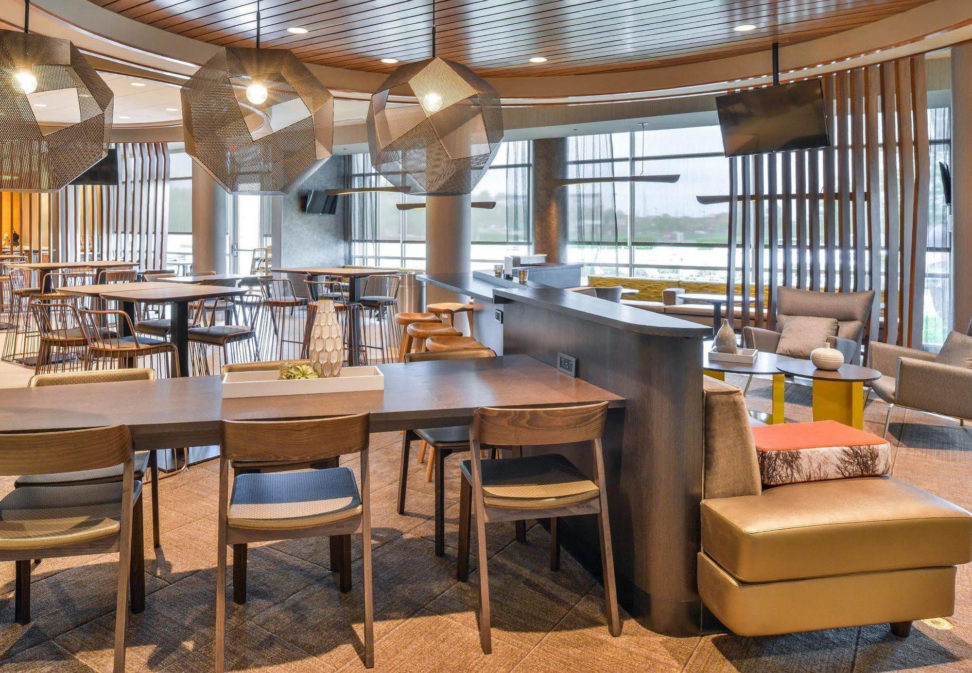 阿什本杜勒斯北SpringHill套房酒店 外观 照片